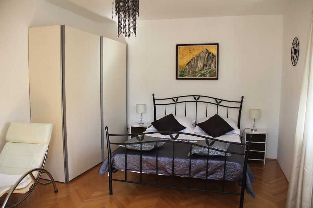 Apartments Spiro Split Buitenkant foto